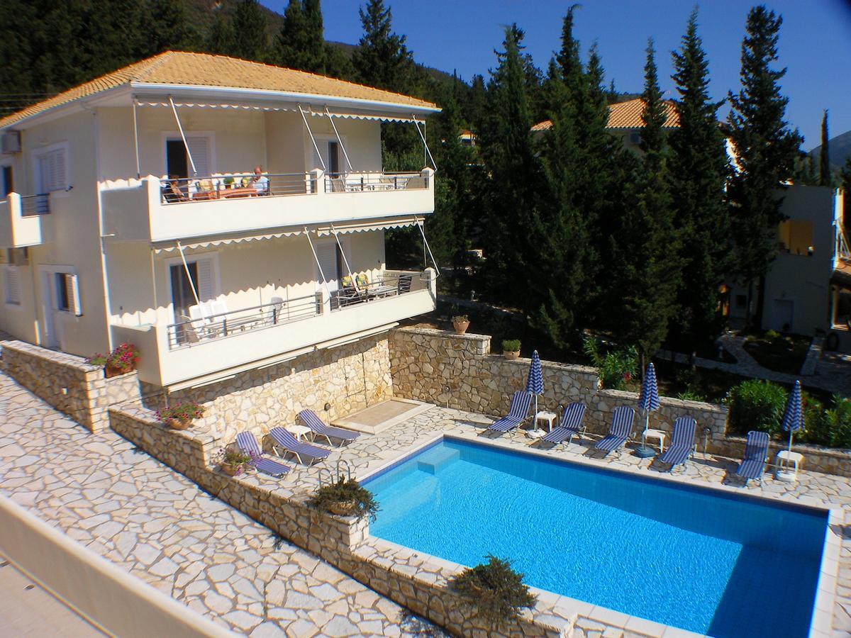 Geni Garden Apartments מראה חיצוני תמונה