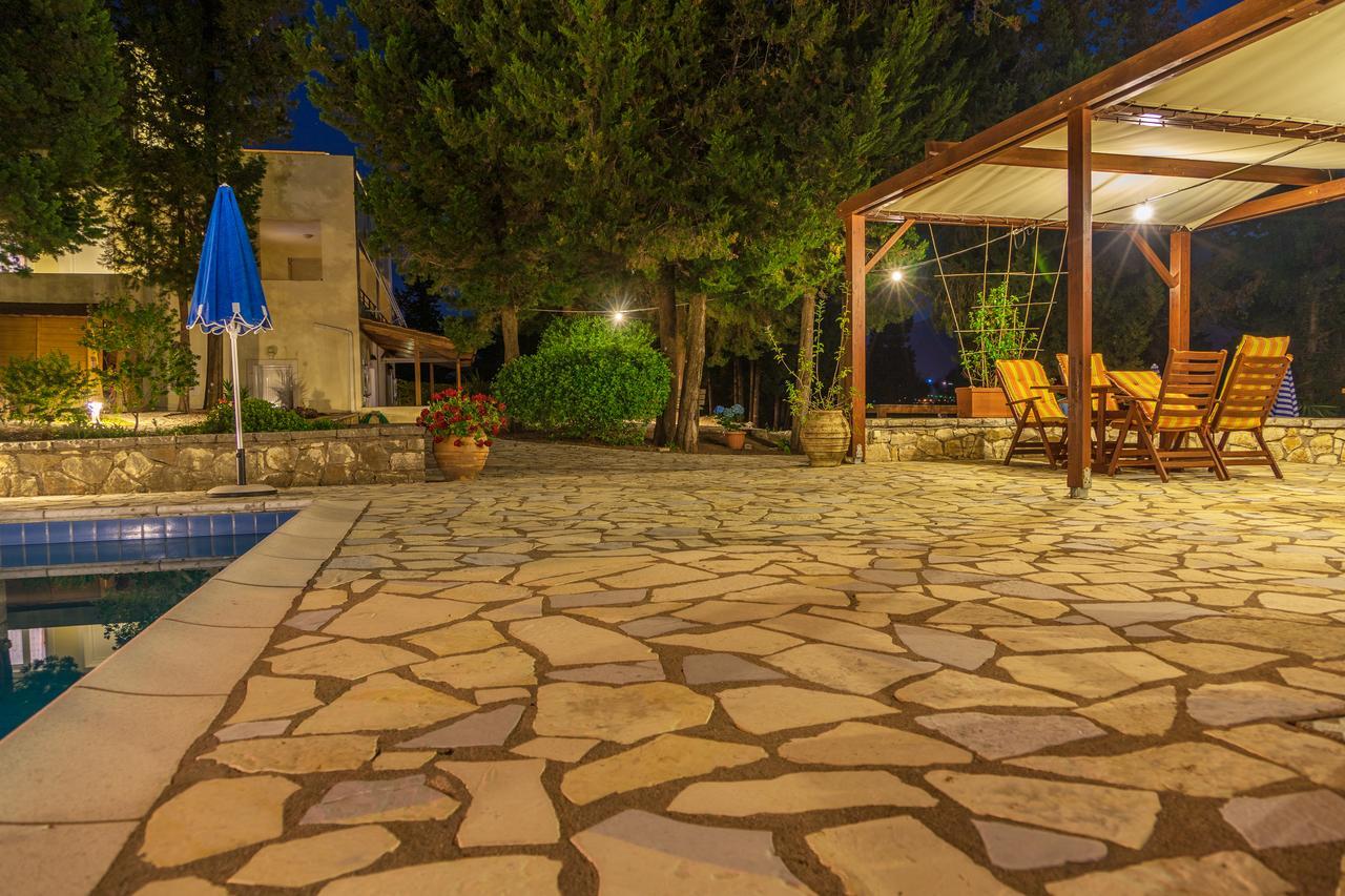 Geni Garden Apartments מראה חיצוני תמונה